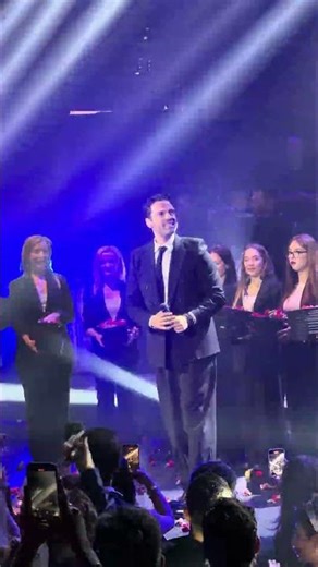 Konstantinos Argiros - Athina Mou | Live Performance at Kentro Athinon