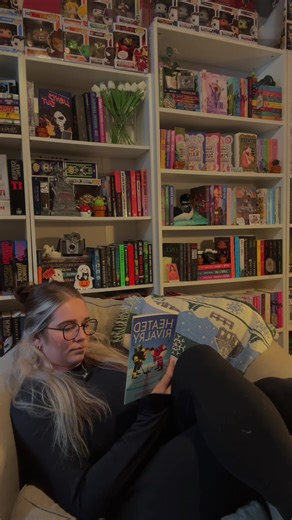 Redoing my shelf space has made me appreciate it so much - thankful for a happy place full of books 📚🖤 New space/shelf tour coming sooooon #creatorsearchinsights #happyplace #selfcare #homelibrary #booktok