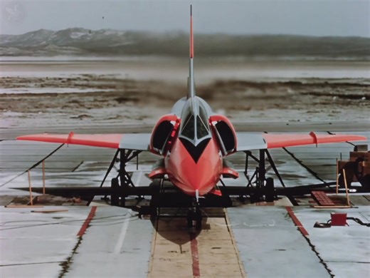 The Interceptor with No Gun: F-106 Delta Dart's Nuclear Rocket | Aviation And History