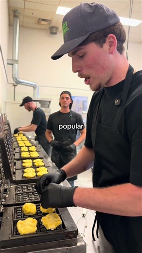 Fun facts about Belgium 🧇🇧🇪 BrugesShop.com #brugeswaffles