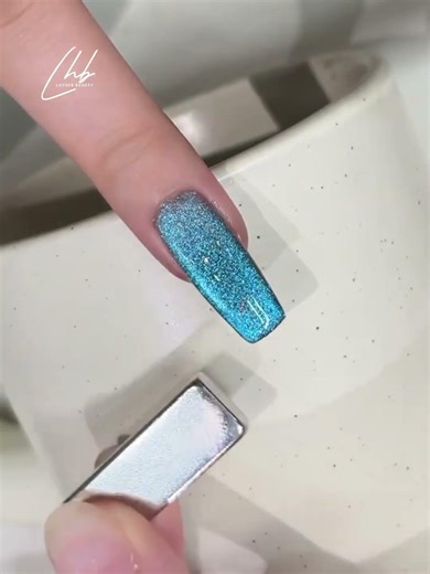 Ocean Blue Glitter Gradient Nail Tutorial | Dreamy Design