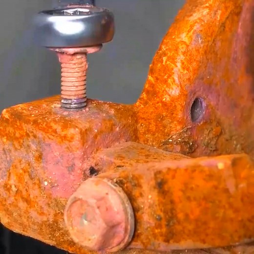 Antique Rusty Box Strapping Machine Restoration..... | The Restore 0.1