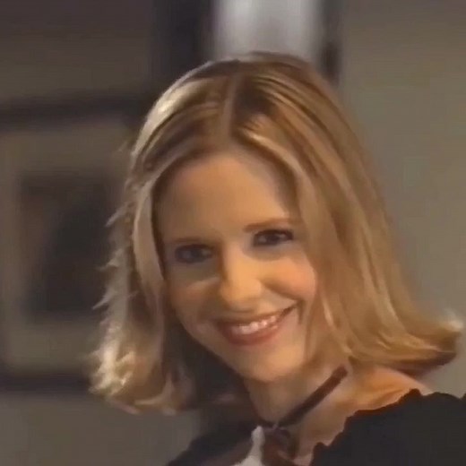 buffy the vampire slayer bloopers #buffythevampireslayer #btvs #bloopers #bts #edit #foryou #sarahmichellegellar #michelletrachtenberg #fyp #smg