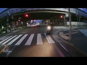 運転について考えるための教材11（前後カメラ）