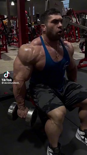 Mastering Seated Dumbbell Curls for Strength Gains