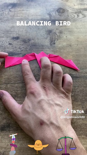 Balancing Bird Origami #balancingbird #balancing #origamitutorial #origamibird #paperbird #origamiworld