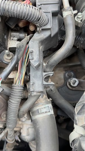 6.7K views · 31 reactions | always Cover Coolant Pipe in The Right Way #covers #coolant #pipe #carrepair #mechanic | Al Sharif Auto Care | Facebook