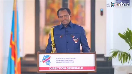 #RDC 🇨🇩🚛 : L'Autorité de Régulation de la Sous-Traitance dans le Secteur Privé #ARSP enclenche l’application de la réglementation sur le transport transfrontalier des marchandises : 50% du fret désormais réservé aux transporteurs congolais.Un moratoire de 60 jours ⏳ est accordé aux entreprises pour se conformer à cette mesure, décidée après concertation avec le VPM des transports Jean-Pierre Bemba Gombo et la FEC.Objectif 🎯 : corriger la faible part des opérateurs locaux (≈1%) dans l’exporta