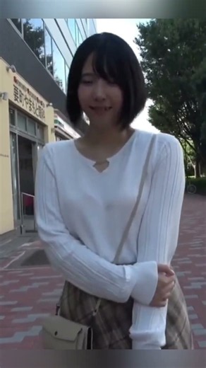 I'm going for a walk on the main street now #cute #pretty #beauty