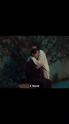 Best ending in this dram 😭 The trunk #thetrunk #kdrama #kiss #gongyoo #seohyunjin #romantic #shorts