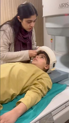 MRI Brain Imaging: Comparing Brain Scans in Standard and Cervical Spine Coils | Medical Insights#hit