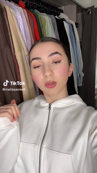 Fashion Trends: The Evolution of Wardrobe Choices 2022-2023