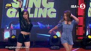 #SingGalingWalangKatulad | Marimar Dance Challenge 💃🏻 Nag-sample ng Marimar dance si Singtestant Mari Mar! Yes, hinango ang kanyang pangalan sa sikat na telenovela ni Thalia! 😉 At syempre ‘di papatalo sina AK at Singmaster Donita! 📺 #SingGalingTV5 📆 Mon/Tue/Thu ⏰ 6:30 PM #TodoMaxPrimetimeSingko #IBAsa5 | TV5
