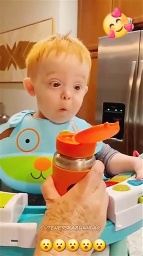 Adorable Baby Reaction Caught on Camera 😆