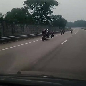 1.8M views · 13K reactions | gua dah cakap bang! honda wave padu! king king tak caye 藍藍藍 nak tengok movie best jom join grup telegram kami https://t.me/palecrew | Pale Auto Parts | Facebook