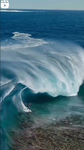 Cyclop Wave #cyclops #wave #monterwaves #surf #surfing #surfers #surfboards #surfgirls #australia