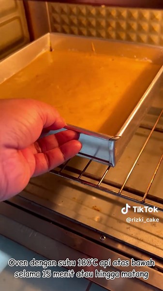 Resep Cake Lapis Sponge Cake Enak dan Mudah