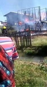 7.7K views · 73 reactions | Children left home alone rescued from burning house; police arrest parents Bath settlement WCB | Gt Watch Story Hay | Facebook