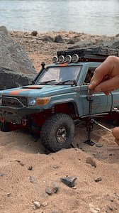 223K views · 1.2K reactions | Scale RC Toyota LC70 Overland lift | Maxee RC | Facebook