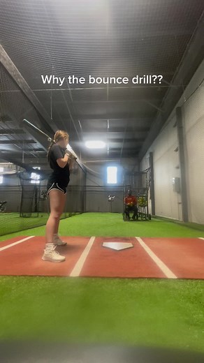 1. Helps recognize pitches 2. Works on change of speeds 3. Makes sure you land before you get going 4. Helps stay in control #fyp #hitting #softball