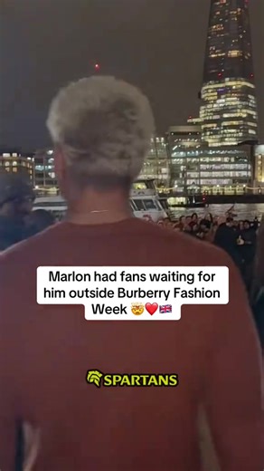 Marlon had fans waiting for him outside Buerberry fashion week 🤯❤️🇬🇧 #marlon #fyp #burberry