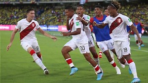 Con la ilusión intacta: Perú venció 1-0 a  Colombia en Barranquilla por Eliminatorias Qatar 2022