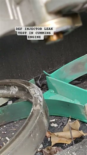 Cummins QSB Engine DEF LEAK TESTING. #cummins #dieselengine