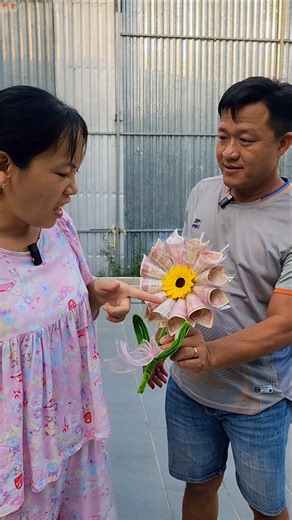 Tặng quà mà chê/Chú Tường #shortvideo