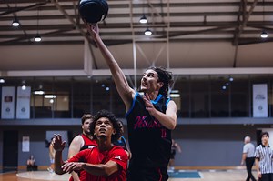 SPRING 3X3 | JUNIOR, SENIOR & WHEELCHAIR Spring 3X3 is almost here, and with THREE competitions, 3X3 is set to light up the HIVE! 3X3 is a fast, spectacular and exciting game to watch. With non-stop music, prizes and energy in the HIVE, you don’t want to miss out. JUNIOR 3X3 | WED 4 OCT SENOR & WHEELCHAIR 3X3 | FRI 6 OCT Grab your mates, and get a team ready to enter the competition. Find out more information below. 🔗: https://hillshornets.com.au/play/3x3/ | Hills Hornets Basketball Association