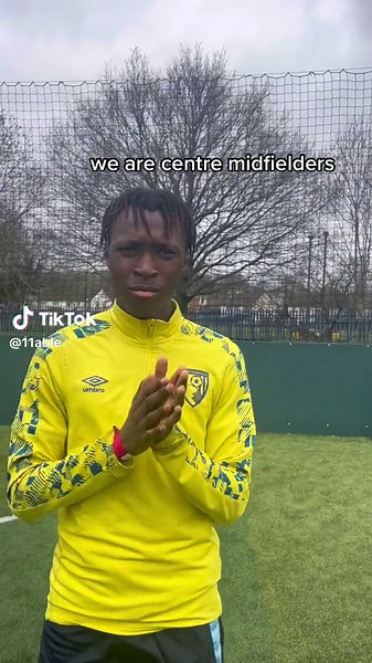 Box to Box Runs in Football: The Role of Centre Midfielders Explained