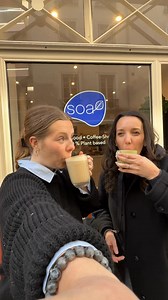 LA MAP ULTIME EST LÀ 💙 600€ d’économies sur tes sorties restau en 2025, ça te dit ? 😏 🎁 100 spots testés & validés 1 plat acheté = 1 offert avec un paiement DeluPay 🍽️✨ T'as juste à télécharger l'app @delupay_ et cliquer sur l'icône boutique pour checker les offres en cours 💙 | Le Guide Ultime