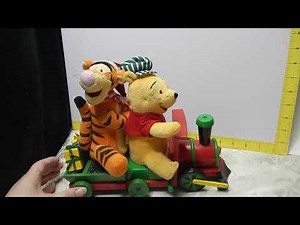 Vintage~Gemmy~Singing-Pooh~Tigger~Christmas Train~Light~Sound~Moves~2007