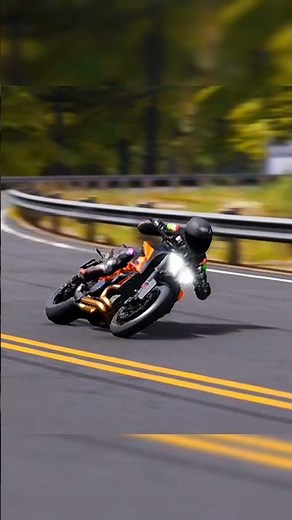 KTM Duke super fast stunt double #automobile #kawasaki