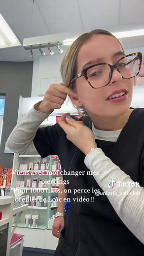Service de perçage d'oreilles au Uniprix