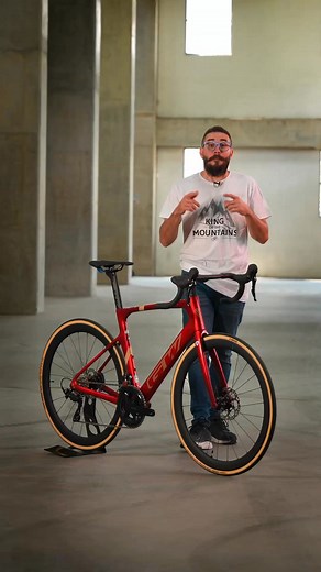 131K views · 2.5K reactions | Sumérgete en cada detalle de la nueva GW Sprinter, una bicicleta que redefine la velocidad y el rendimiento.  Componentes de alta calidad que garantizan potencia y resistencia.  Actualizaciones mejoradas para un mejor desempeño en cada rodada.  Diseño renovado que combina aerodinámica y estilo.  ¡La bici que todos quieren está aquí! Conócela y enamórate. | GW Bicycles | Facebook