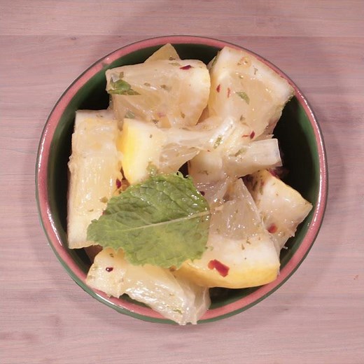 Insalata di Limoni di Procida per accompagnare il Salmorejo