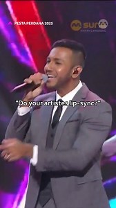 1.1M views · 32K reactions | THE MIC IS ON!  Korang perasan tak music tak ada?  Saksikan #PestaPerdana2025 ▶️ go.mediacorp.sg/pestaperdana2025_mw A Moment For A Lifetime • #mediacorpPestaPerdana2025 #Suria25 #SingaporeIdol #mediacorpSingaporeIdol | Mediacorp Untukmu | Facebook