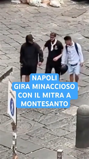 Napoli, mitra e minacce a Montesanto: pomeriggio di tensione, ritrovata l’arma
