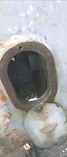 How a Heavy-Duty Forging Press Works: Flywheel and Pulley Drive System #heavymachinery #engineering