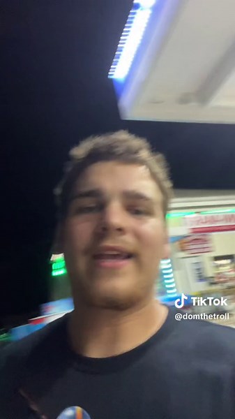 FREAKBOB 💯 Funny Comedy Performance - More Videos with Bob Influencer