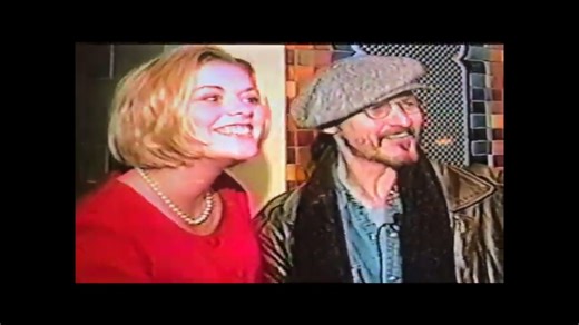 In honor of Palm Sunday, here's an interview I did with Ted Neeley, star of the film & musical Jesus Christ Superstar. We ended up singing parts of HOSANNA, from the scene where Christ triumpantly enters Jerusalem. The backstory of this interview is quite interesting. St. Joseph, Missouri, 1994. I was a new reporter and had to file a report for the 10pm news. I knew Jesus Christ Superstar was being performed that night and really wanted to see it. The minute I was done, I drove to the theater an