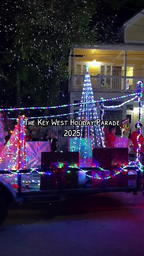 Key West Holiday Parade 2025: Celebrate the Festivities