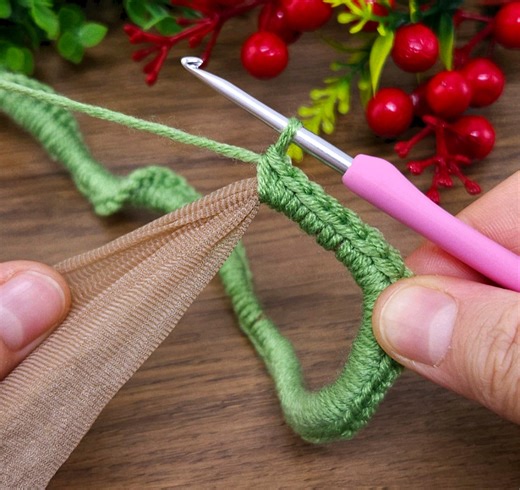 Great idea with old thin socks.!!!! you will admire it #crochet #knitting | My Hobby