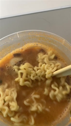 Ramen take out #kutipikutz #fbreels #fyp #fbreelsfypシ゚ #ramen | Kutipi Kutz