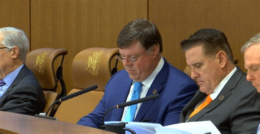 Senate committee approves raising minimum wage, paid sick time off bill and more