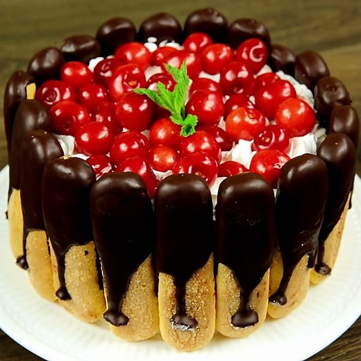Tiramisu cu cireșe