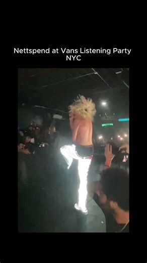 Nettspend’s Pants Go Crazy 😭 #earlylifecrisis