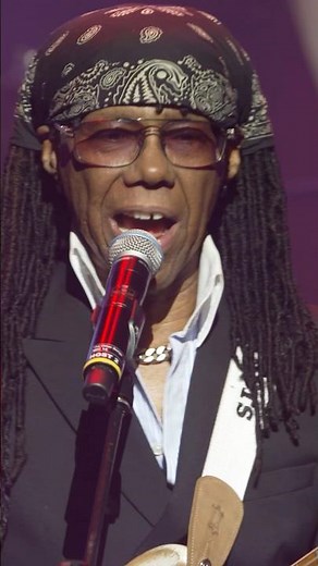 ​‪@NileRodgers‬. We Are Family. Live.The kind of song that brings everyone together. ✨