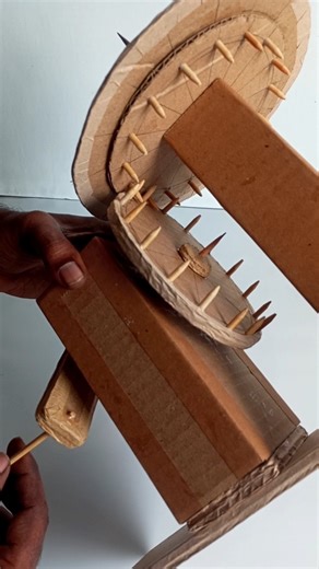 ⚙️ Peg Gears Automaton made from Chopsticks & Cardboard 🥢 #diy #craft #shortvideo #shorts