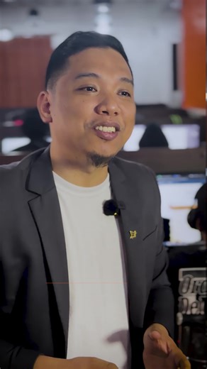 Tired of high-pressure agency pitches? In this video, 𝗔𝗝 𝗔𝗻𝗴𝗼𝗹𝘂𝗮𝗻, 𝗖𝗘𝗢 & 𝗙𝗼𝘂𝗻𝗱𝗲𝗿 𝗼𝗳 𝗥𝗼𝗰𝗸𝘀𝘁𝗮𝗿, breaks down how we approach strategy without the sales pressure. No scripts. No forced urgency. Just clarity on what’s working — and what isn’t. 𝗜𝗳 𝘆𝗼𝘂 𝘃𝗮𝗹𝘂𝗲 𝗰𝗹𝗮𝗿𝗶𝘁𝘆 𝗼𝘃𝗲𝗿 𝗮 𝘀𝗮𝗹𝗲𝘀 𝗽𝗶𝘁𝗰𝗵, 𝗹𝗲𝘁’𝘀 𝘁𝗮𝗹𝗸. 🔗 https://tinyurl.com/RockstarBooking #rockstarwebdesignservices | Rockstar Web Design Services